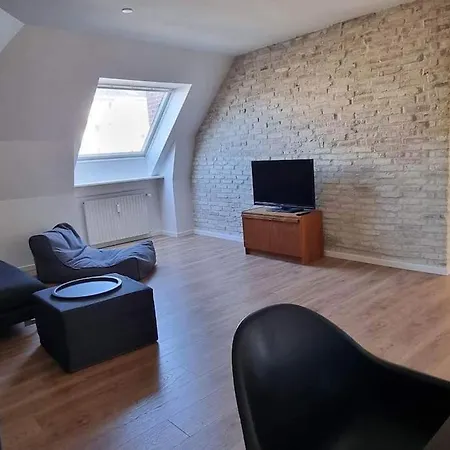 Newly Renovated, Great Location